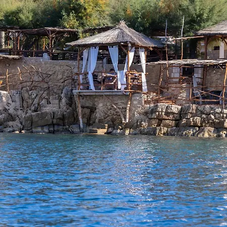 Villa Ruza
