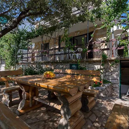 Villa Ruza *